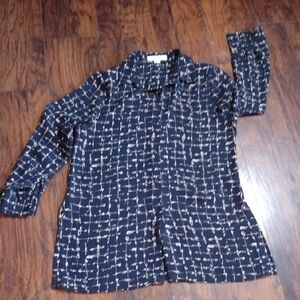 Josephine Chaus Black and Cream Patterned Top